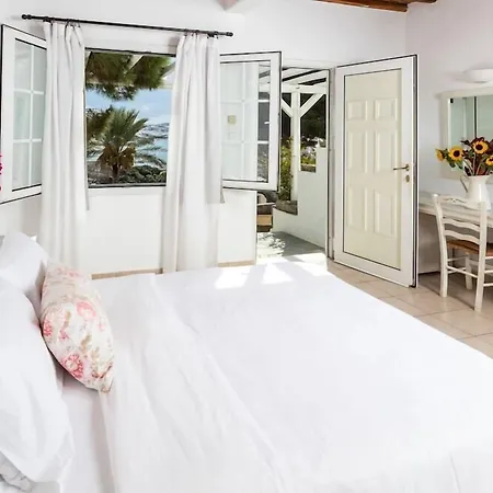 מלון Rhenia טורלוס