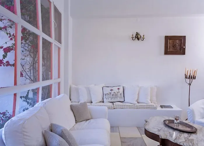 Hotell Rhenia Tourlos