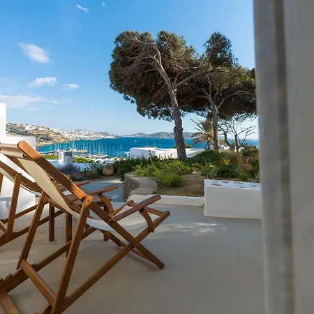 Rhenia Mykonos & 4*