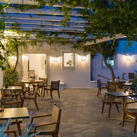 Rhenia Mykonos & 4*
