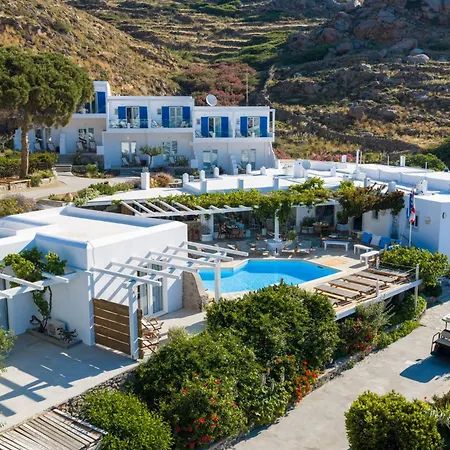 Rhenia Mykonos & Hotel