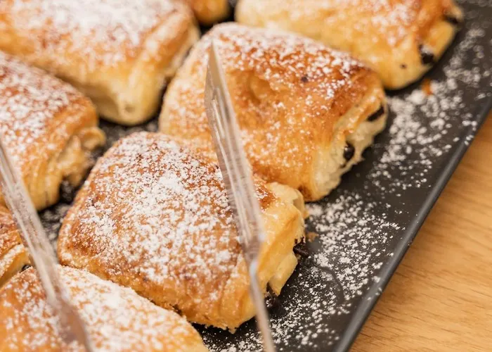 فندق ريهينيا تورلوس