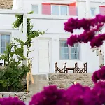 Rhenia Hotel 4*