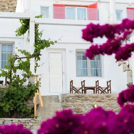 Rhenia Mykonos & Szálloda 4*
