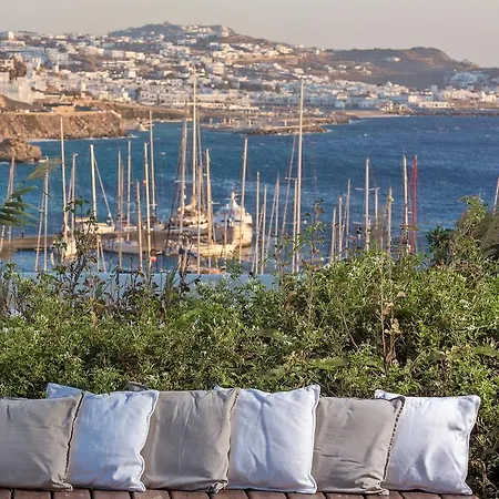 Rhenia Mykonos & Szálloda 4*