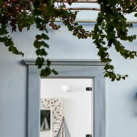Rhenia Mykonos & Szálloda
